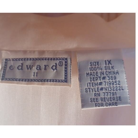 VTG Edward Silk Blouse Womens 1X Cream Color Embroidered Mother of Pearl Buttons - Picture 3 of 7